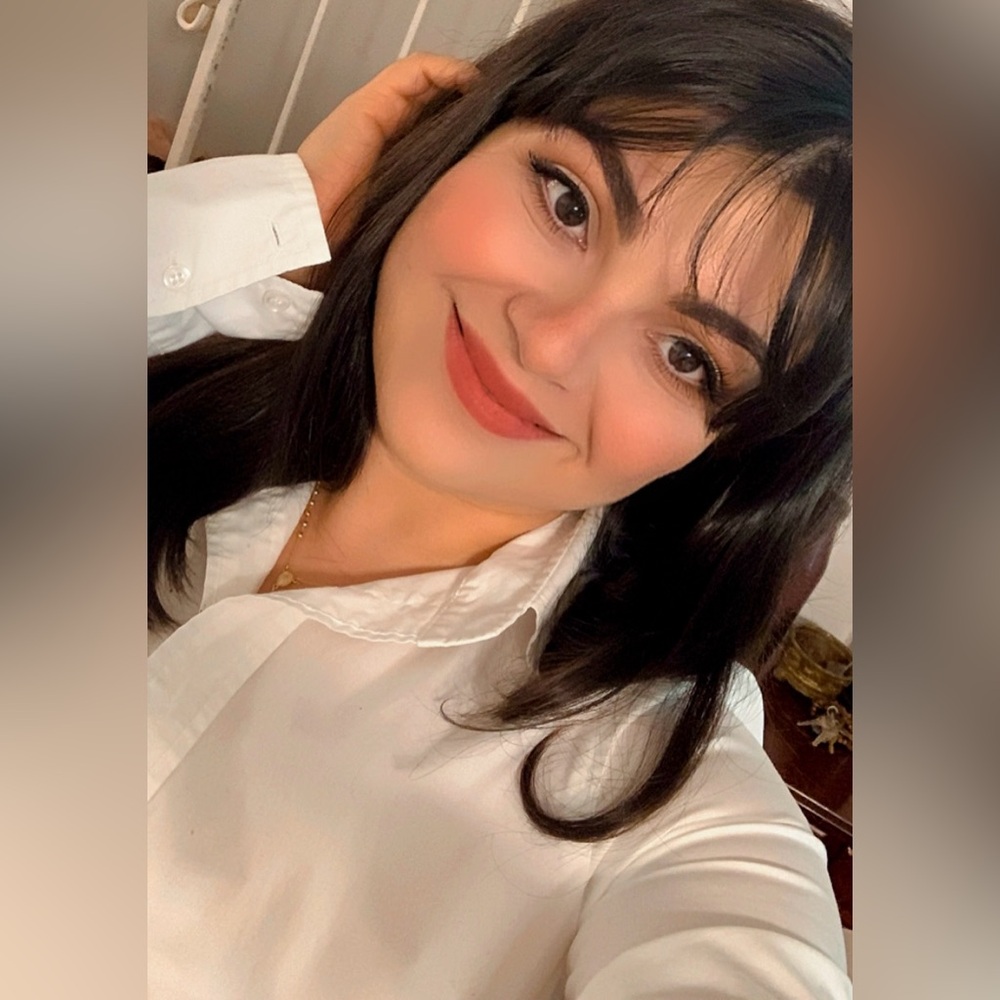 LIVE LISTING 🌸Please like to get notified when I go LIVE🌸